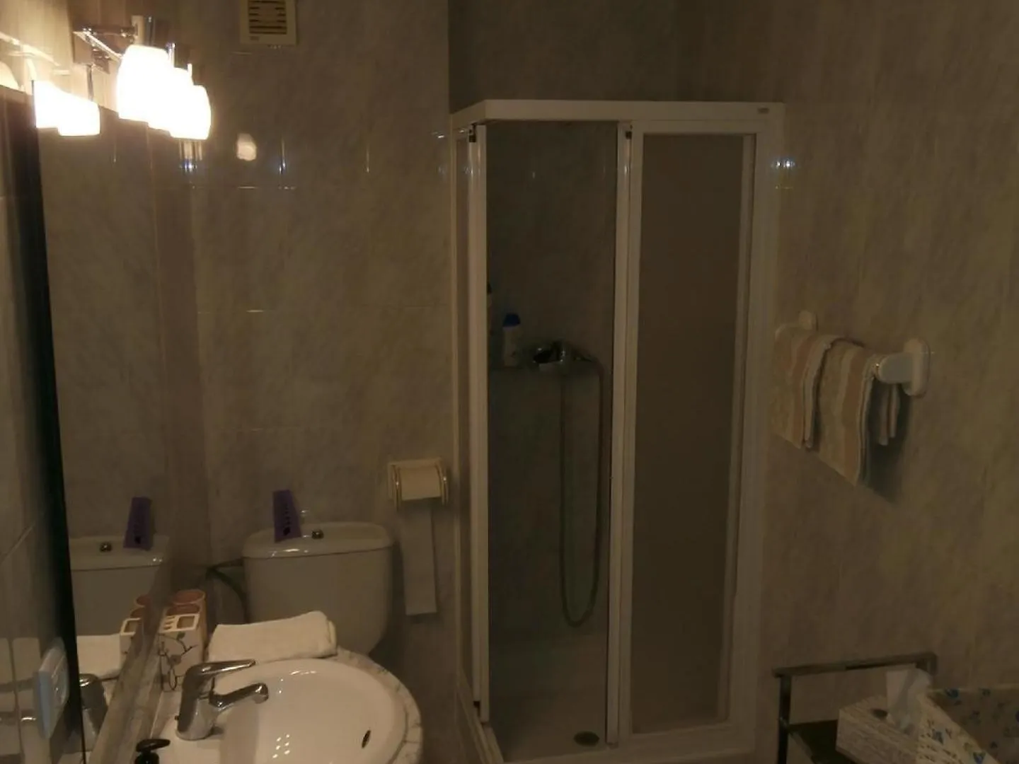 Ferienwohnung In Erster Strandlinie, Mit Balkon, Dachterrasse Und Gemeinschaftspool Torre Del Mar 0*,
